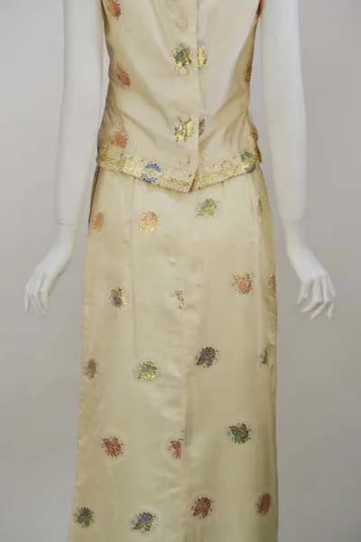 1960s Asian Inspired Silk and Gold Motif Ensemble