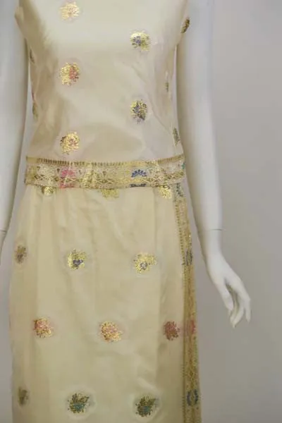 1960s Asian Inspired Silk and Gold Motif Ensemble