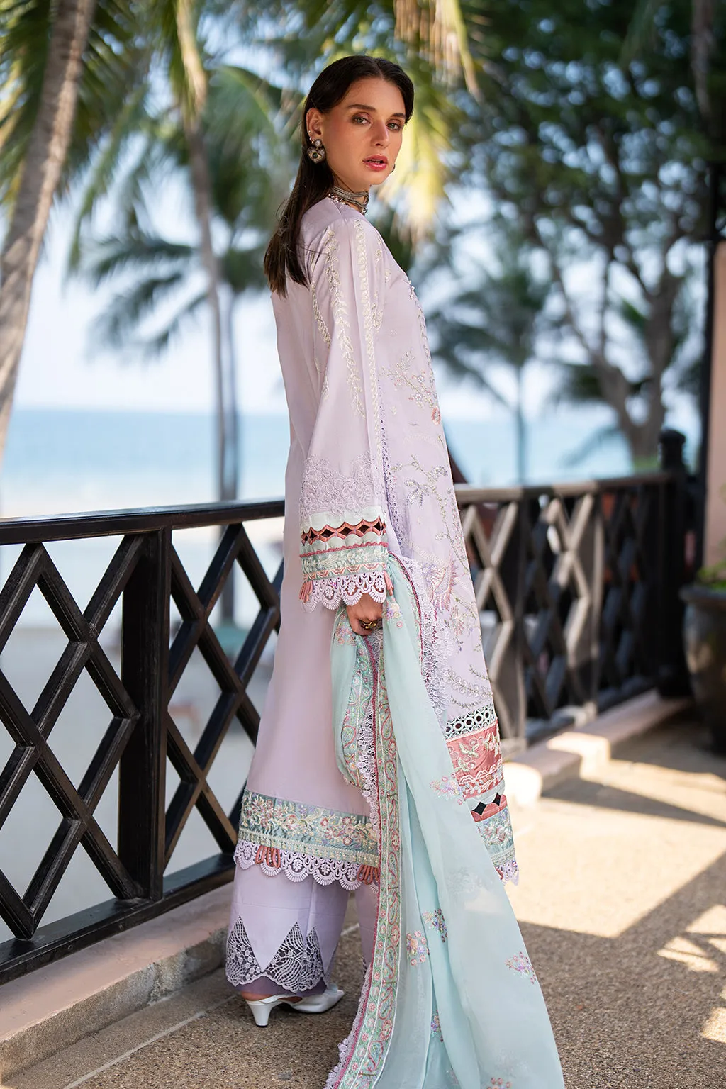 AJR Alif Signature Luxury Lawn by Abbas Jamil Rajpoot – Castle