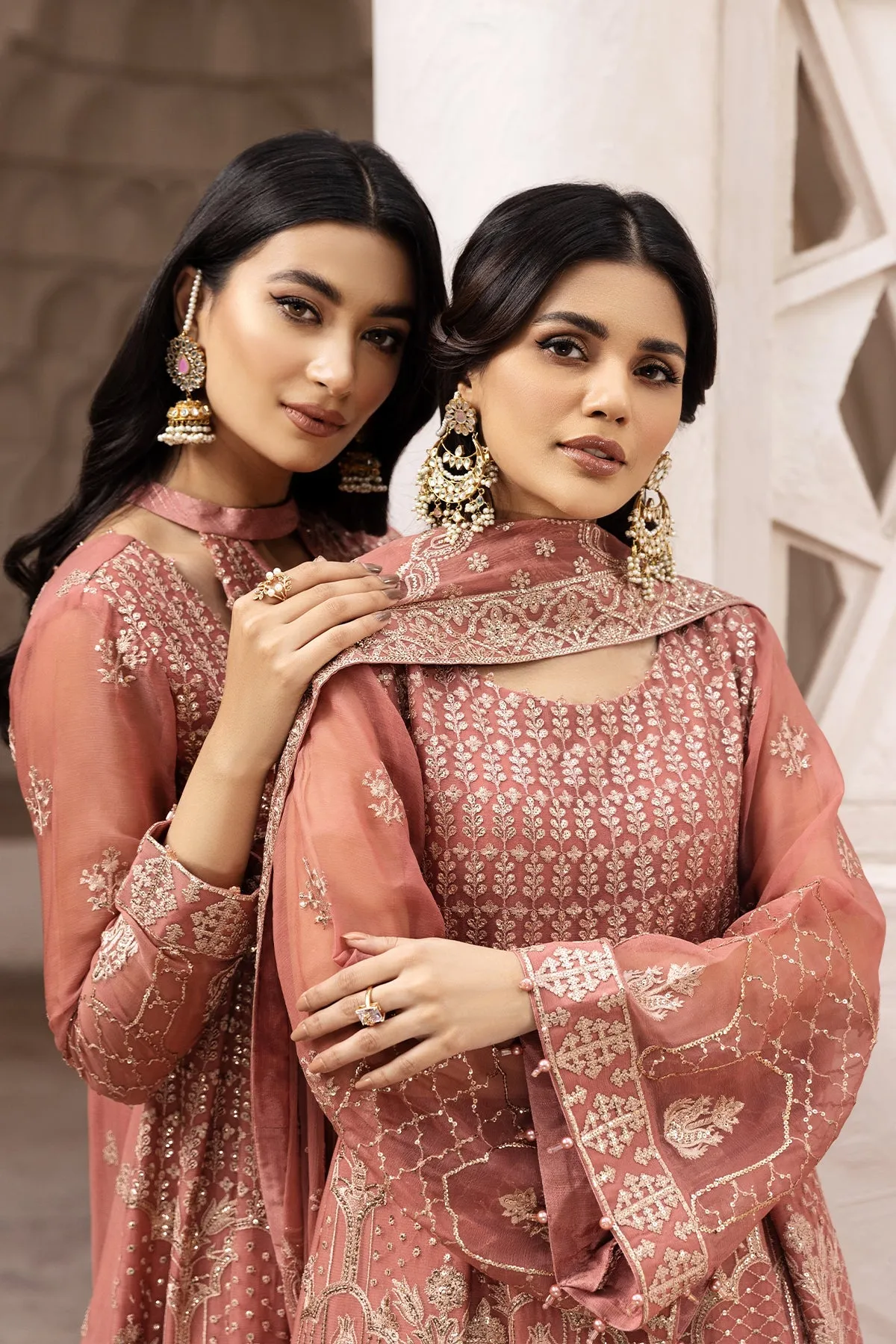 Alizeh Muhtesem Embroidered Festive Chiffon Collection 2022 – Nuray