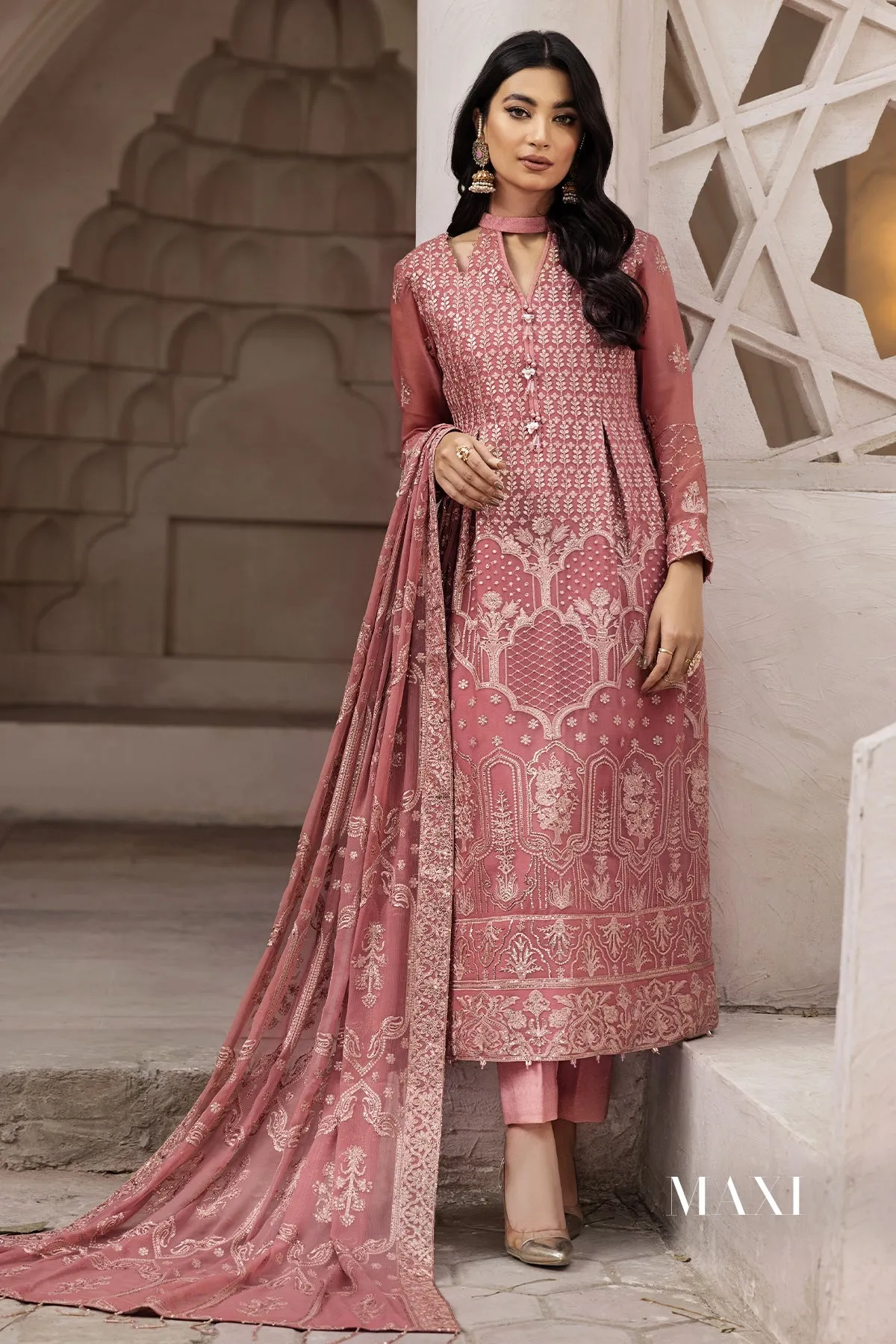 Alizeh Muhtesem Embroidered Festive Chiffon Collection 2022 – Nuray