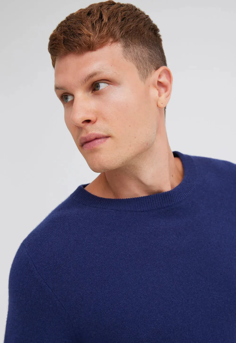 Beckham Cashmere Sweater in Skipper Blue