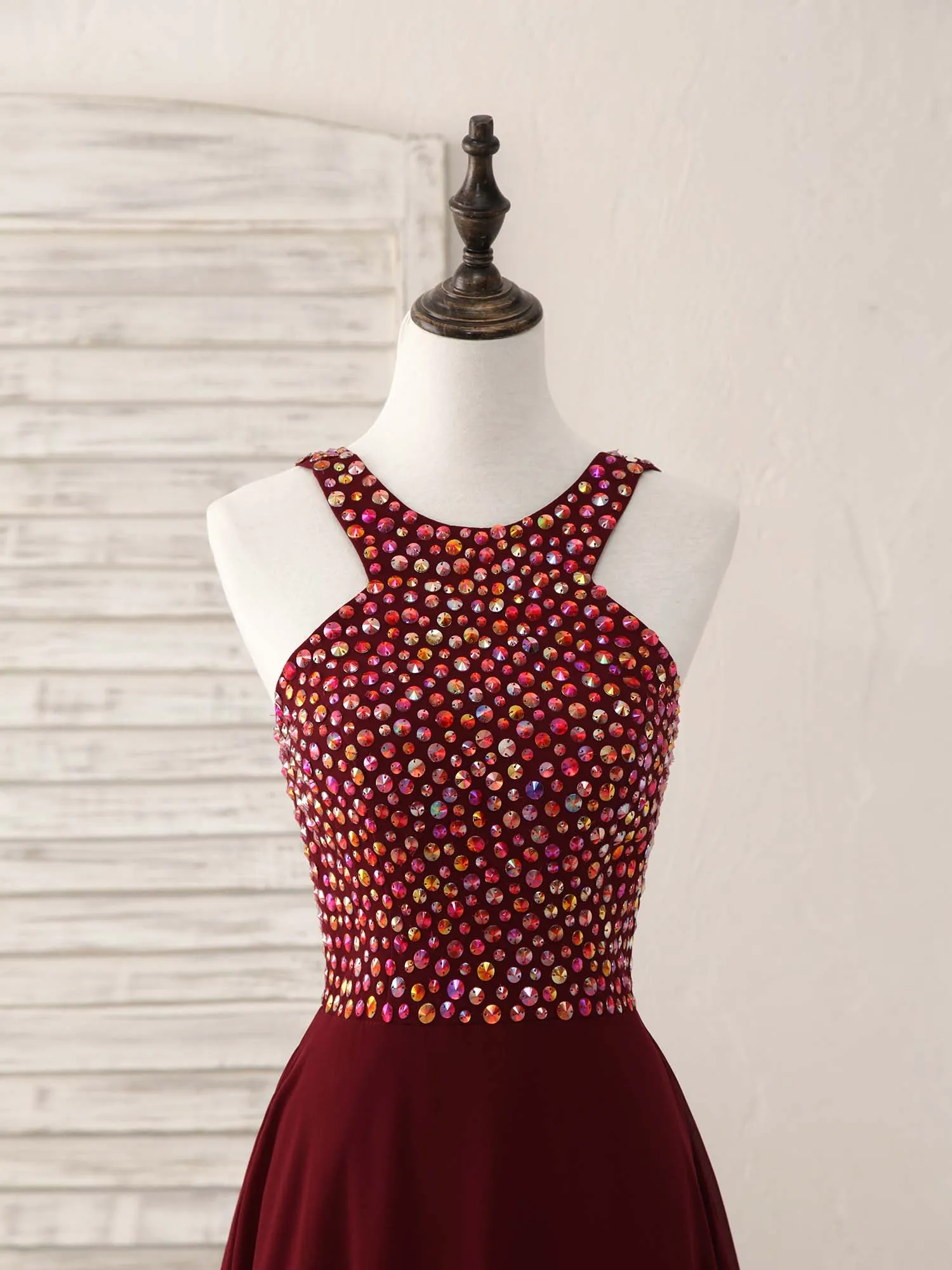 Burgundy Round Neck Chiffon Beads Long Prom Dress
