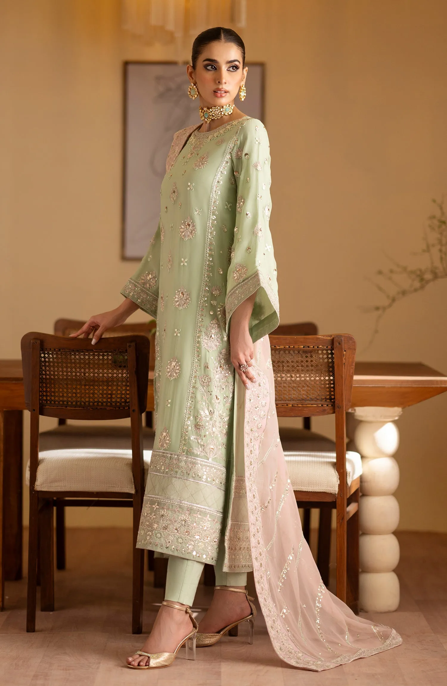 Emaan Adeel Romansiyyah Luxury Formals – Najmeh