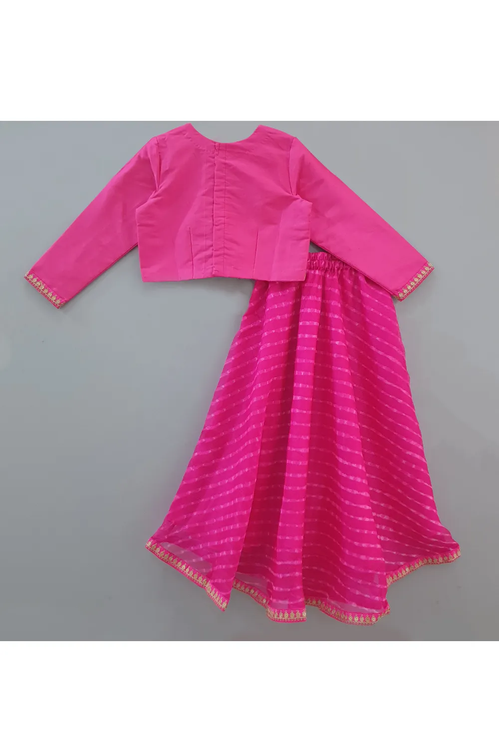 Magenta rajputi top with leheriya mothra skirt
