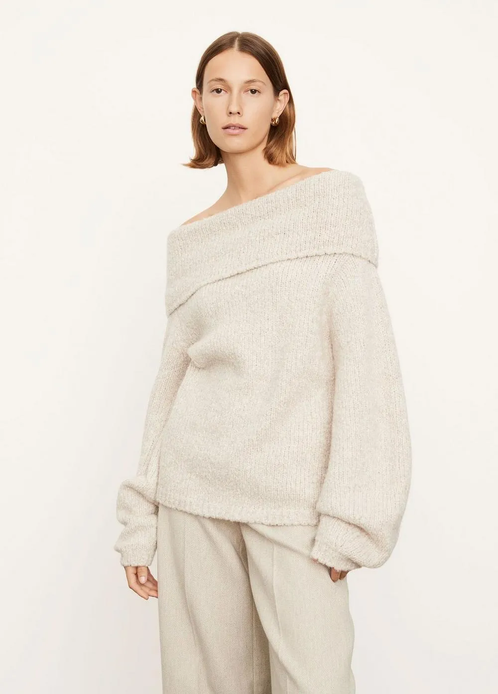 Off the Shoulder Pullover in Heather Pearl Oat