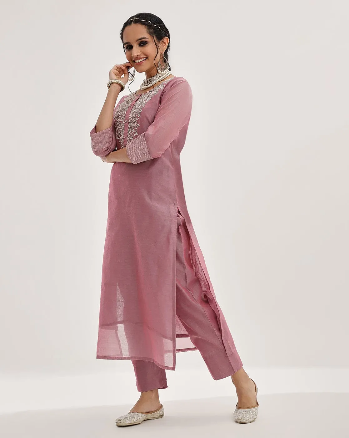 Varanga Women Mauve Floral Embroidered Regular Chanderi Silk Kurta With Trousers & With Dupatta