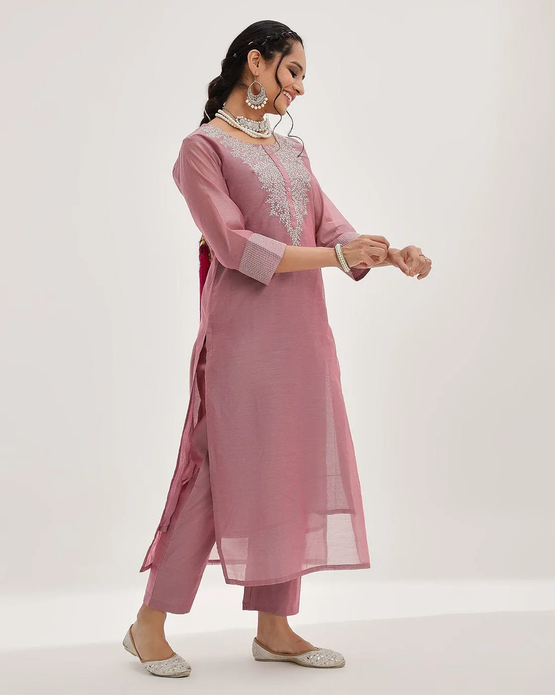 Varanga Women Mauve Floral Embroidered Regular Chanderi Silk Kurta With Trousers & With Dupatta