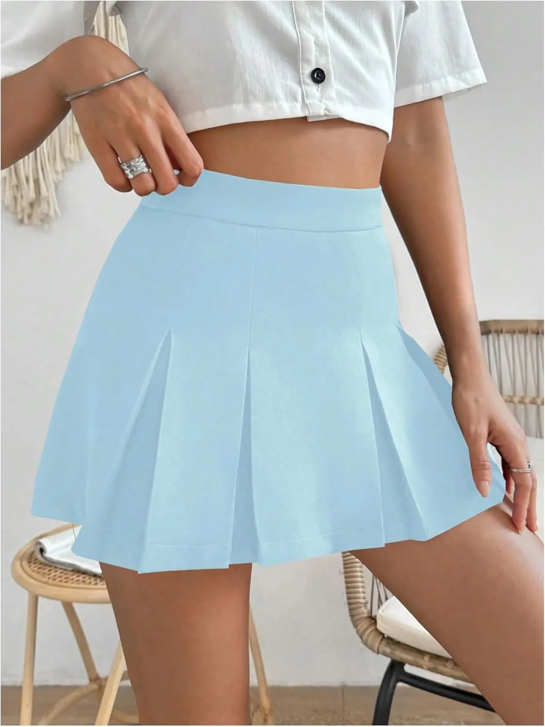 WDIRARA Women's High Waisted Pleated Skirt Skater A Line Mini Uniform Skirt